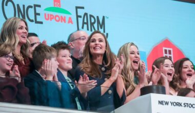 Jennifer Garner’s Once Upon a Farm Rises 17% After $198 Million IPO