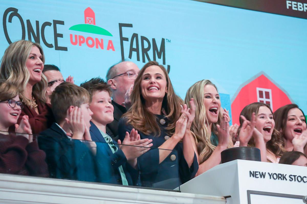 Jennifer Garner’s Once Upon a Farm Rises 17% After $198 Million IPO