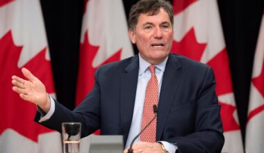 Canada warns USMCA could face annual reviews, fueling uncertainty and chilling investment