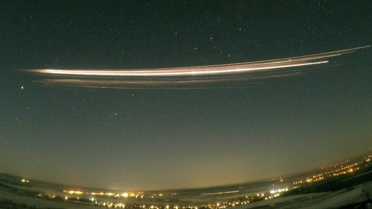 Reentering SpaceX Rockets Are Peppering the Upper Atmosphere With Metal Pollution