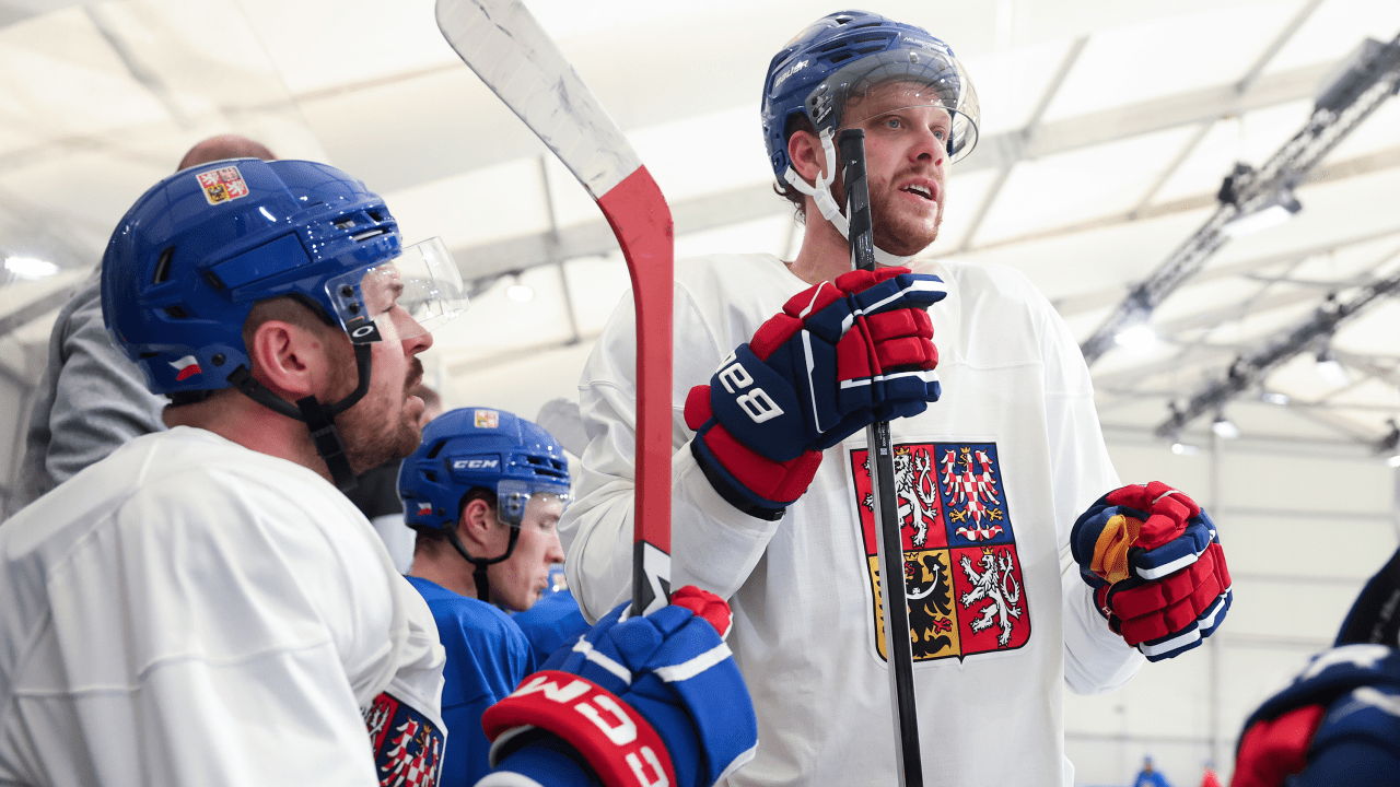 Pastrnak 'chilling' with Team Czechia ahead of pressure-filled Olympics