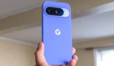 Google Pixel owners report that their phones keep making strange popping noises — and it's not clear how to fix it