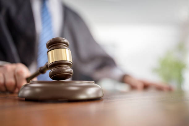 Warren sentenced to 5 life sentences for sex crimes against a child – Daily Journal Online