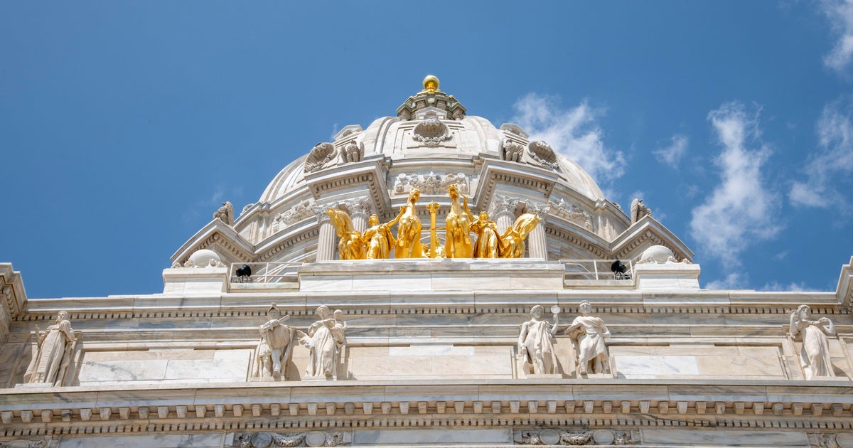 Minnesota's latest economic forecast shows improvement, warning signs