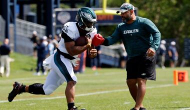 Eagles bring back RB and WR coaches, plus other offensive assistants