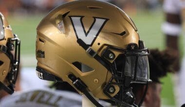 Packers hire a college football pass-rush specialist