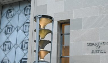 Defense attorneys build mapping tool to track Justice Dept. "weaponization"