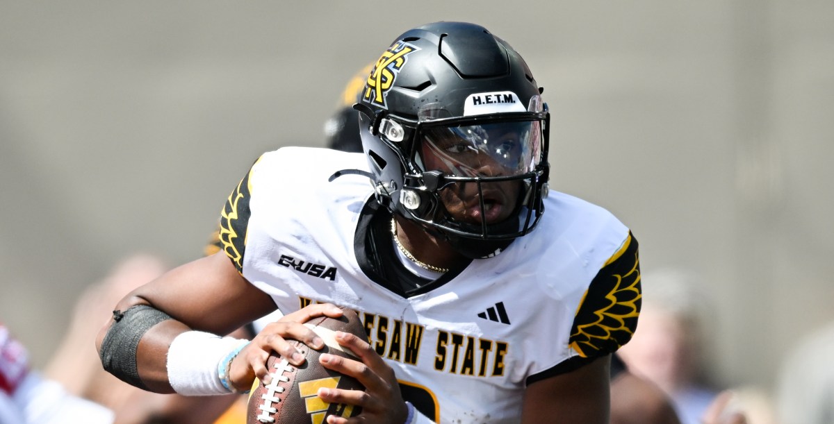 Syracuse football: The Athletic gives the Orange a B- portal grade