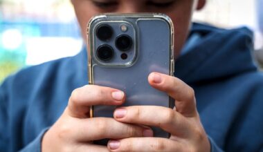 Social media companies accused of "addicting the brains of children" as trial begins