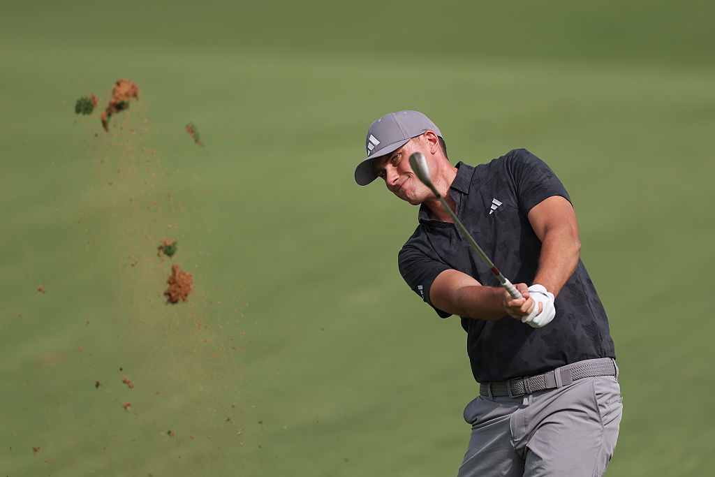 Ludvig Aberg Hits Outrageously Bad Shot On Par 3 At Genesis Invitational: Watch