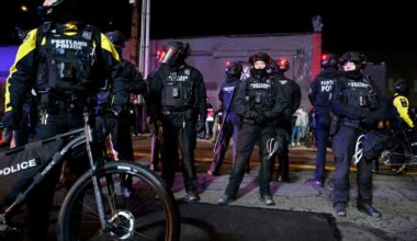 Mayor of Portland, Oregon, demands ICE leave the city after federal agents tear gas protesters
