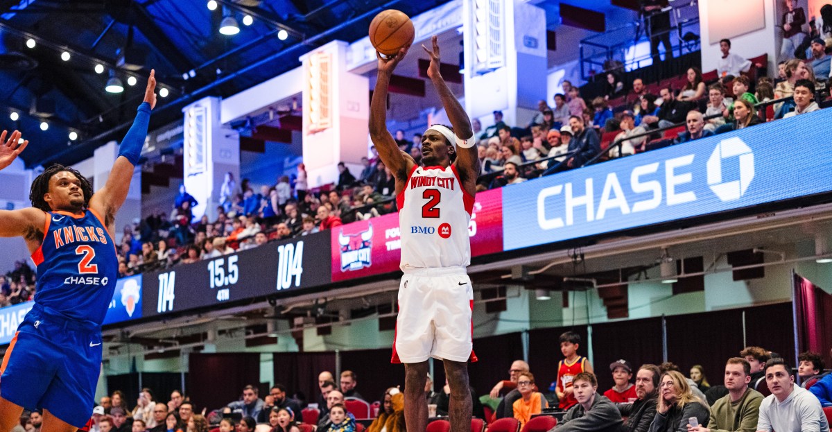 Spurs sign Emanuel Miller to two-way contract, waive Stanley Umude