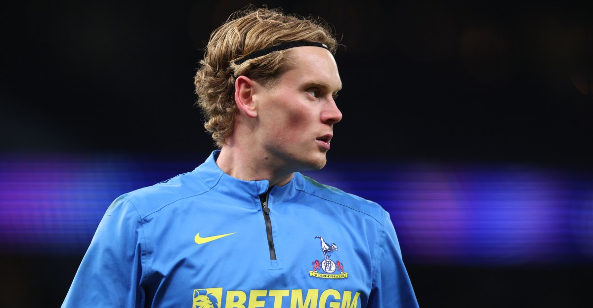 Athletic: Kinsky not leaving Spurs this window