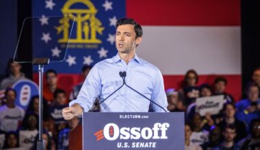 Ossoff rallies Atlanta crowd, putting health care at the center of Democrats' 2026 fight
