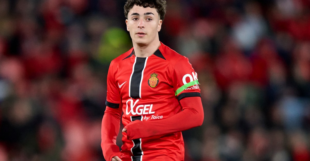 Should Barcelona choose Jan Virgili over Marcus Rashford this summer?