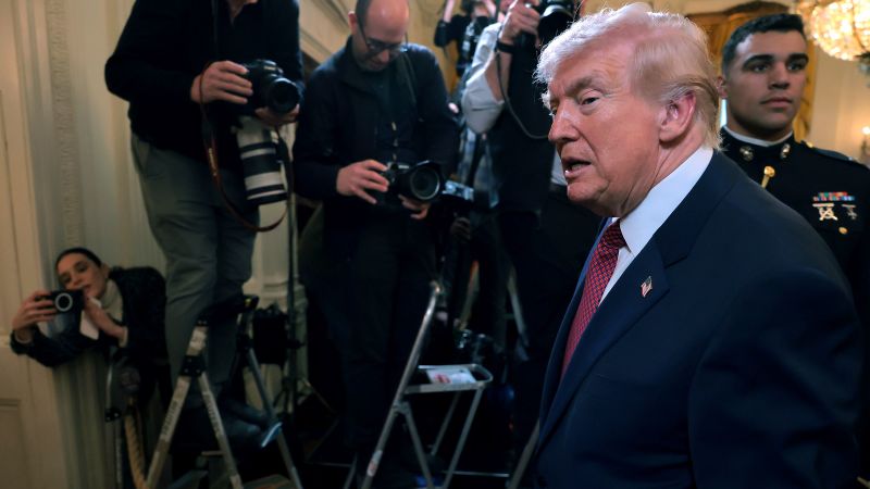 Republicans urge Trump to hold firm against Democrats’ DHS demands as clock ticks toward shutdown