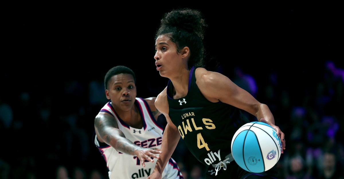 Unrivaled: Lunar Owls keep playoff hopes alive with win over Breeze