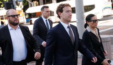 Judge scolds Mark Zuckerberg's team for wearing Meta glasses to social media trial