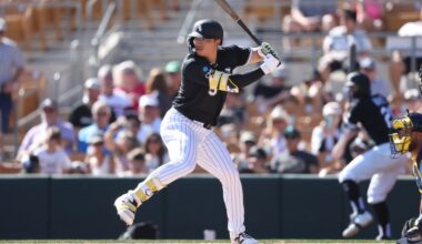 White Sox debubble the Brewers, 5-2