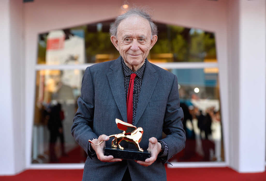 Frederick Wiseman poses with his Golden Lion Lifetime Achievement Award at the Venice Film Festival in August 2014.