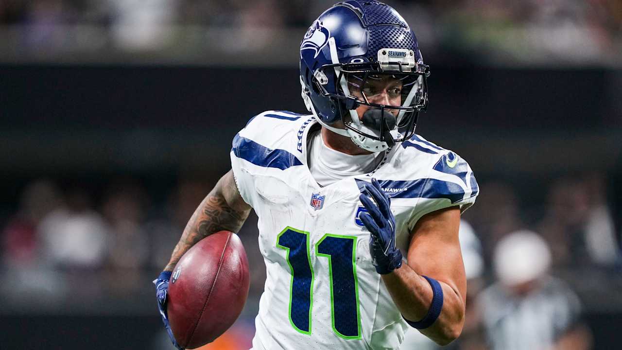 Seahawks WR Jaxon Smith-Njigba named 2025 AP NFL Offensive Player of Year