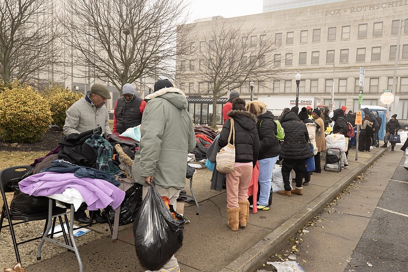 Residents lined up at Center City Park to get coats and other help during Atlantic City's Heat the Streets event. (Edward Lea/City of Atlantic City)