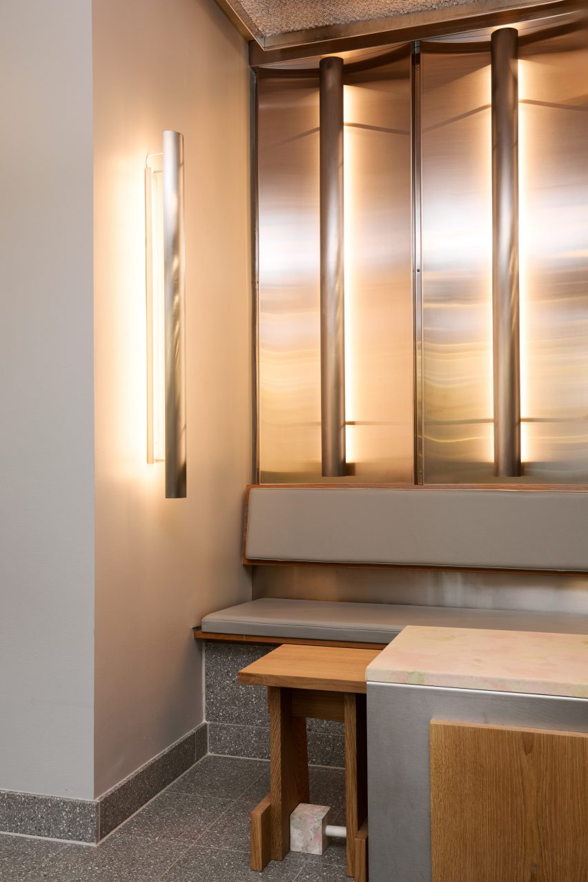 Details of metal wall elements