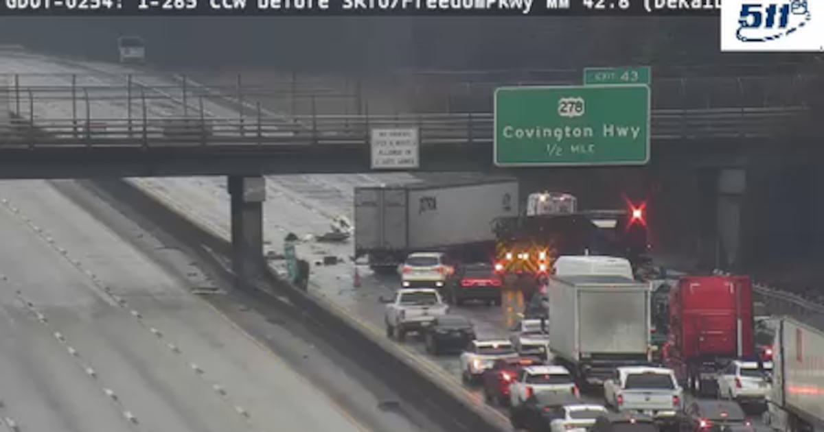 18-wheeler crashes on I-285, blocking all lanes – WSB-TV Channel 2