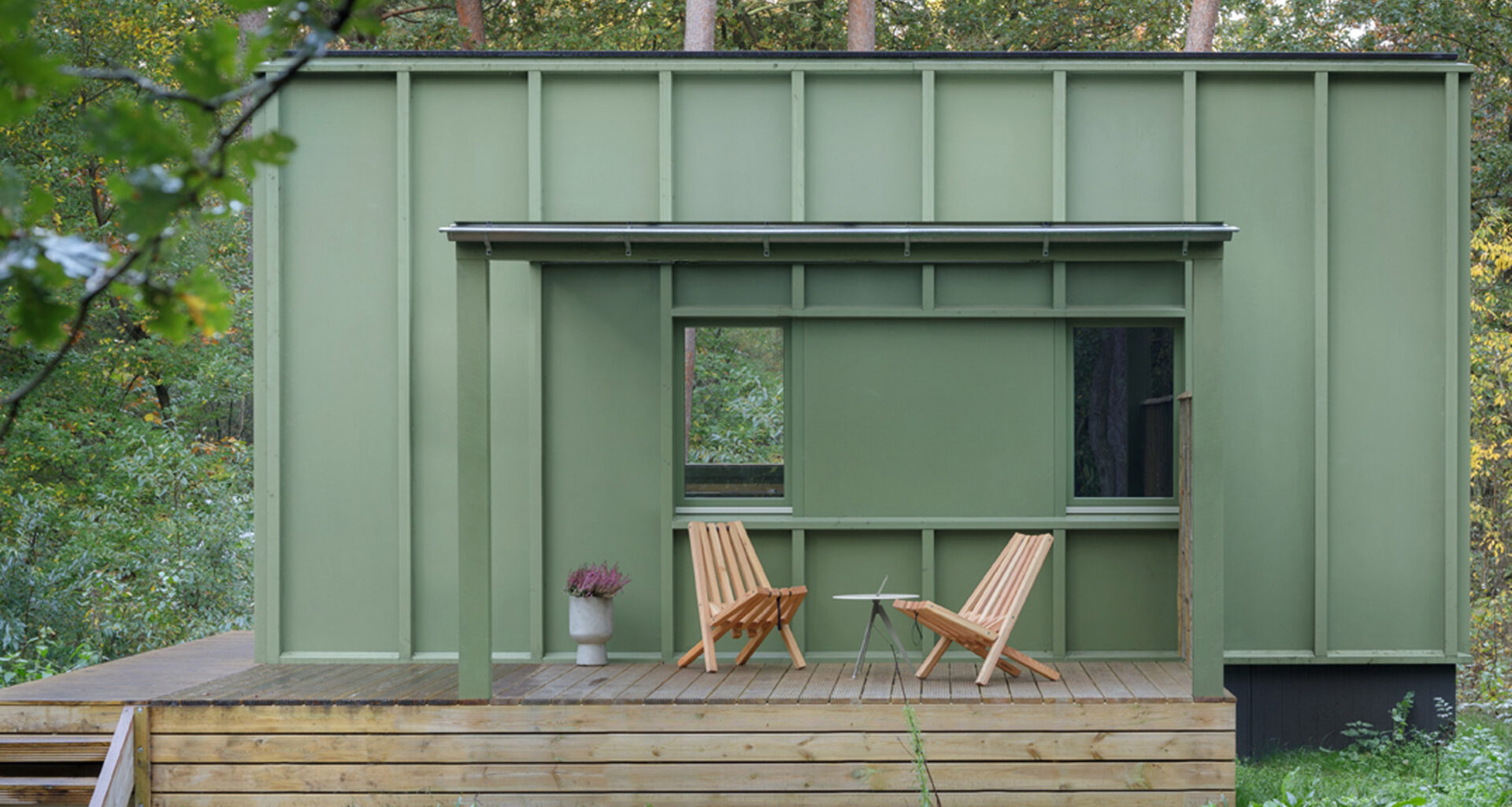 Lounge Lodge by i29 "functions as a Swiss army knife"