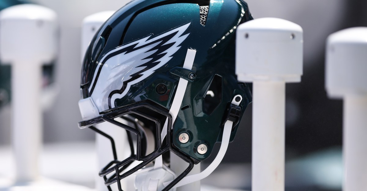 Eagles assistant linebackers coach joins the Raiders