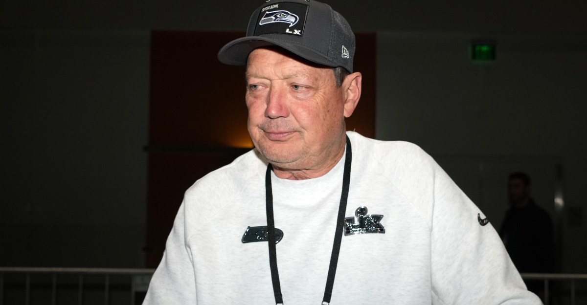 Rick Dennison latest Seattle Seahawks coach set to leave for Raiders