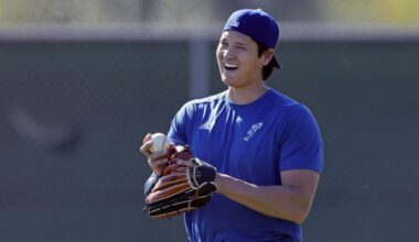 Ohtani gets head start on training before Dodgers' camp