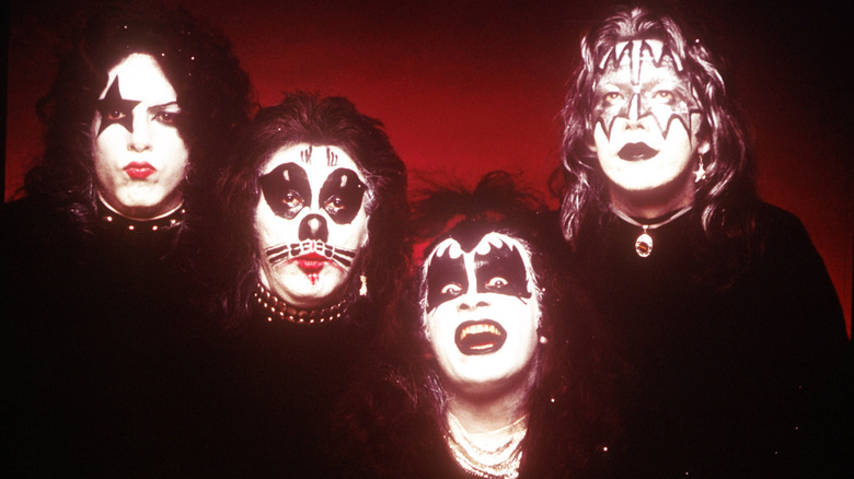 Kiss full makeup band photo