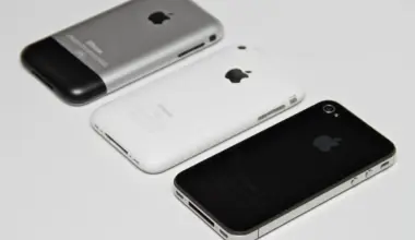 Texas Woman paid $800 for place in queue to buy $100k of original iPhones before realizing mistake