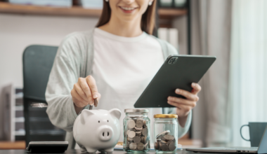 Why young Canadians feel too broke to plan for tomorrow