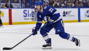 NHL Status Report: Point, Hedman expected back for Lightning on Wednesday