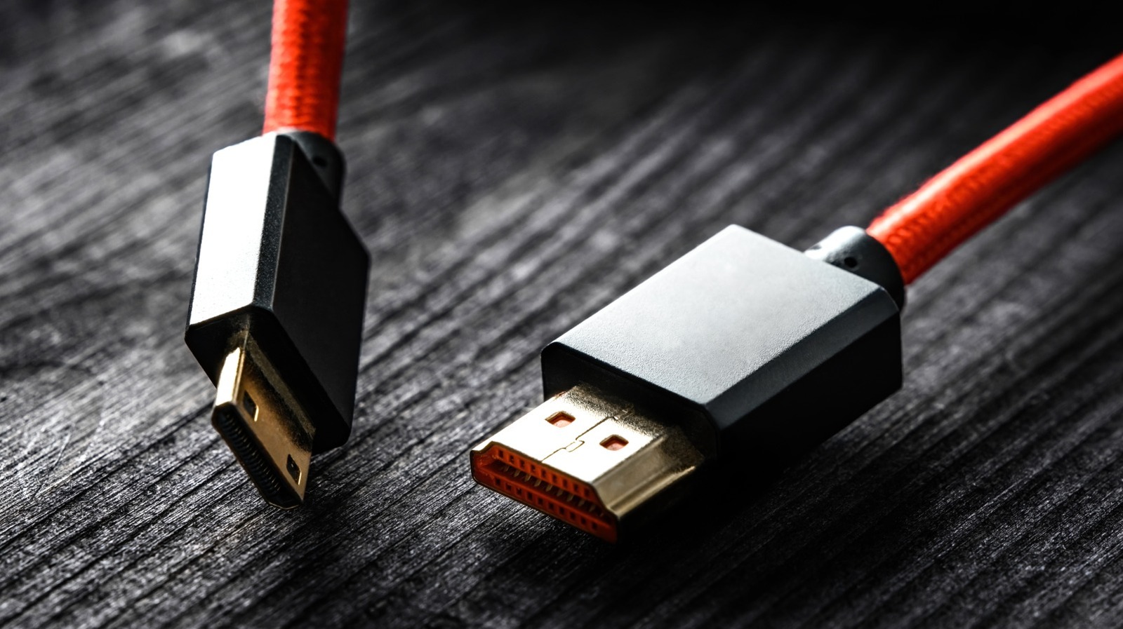 This $80 HDMI Gadget From Costco Can Completely Change How You Work