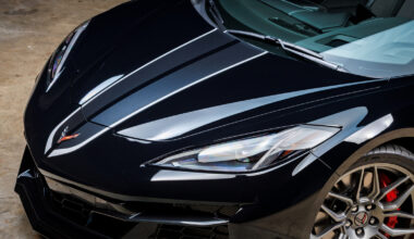 These Are The Biggest Differences Between The Chevy C8 Corvette Stingray And Z06