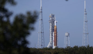 NASA's Next Manned Moon Rocket May Have One Major, Dangerous Flaw