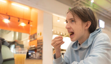 Born After 1985? You Probably Don't Remember This Department Store Restaurant Chain