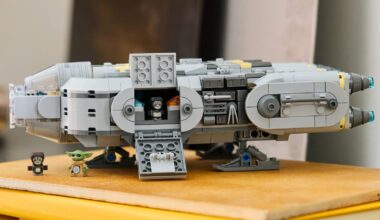 Lego's new Star Wars sets go hard on Mandalorian and Grogu