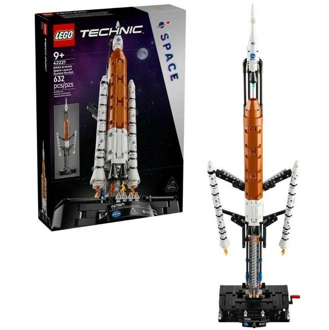 Lego SLS set with box Lego SLS set with box