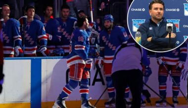 Rangers fans boo Chris Drury during USA Olympic gold ceremony