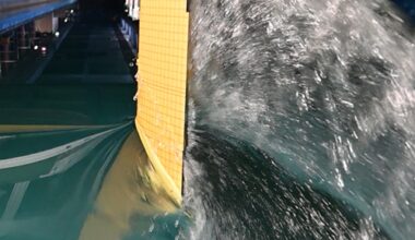 On the ventilation of surface-piercing hydrofoils under steady-state conditions | Journal of Fluid Mechanics