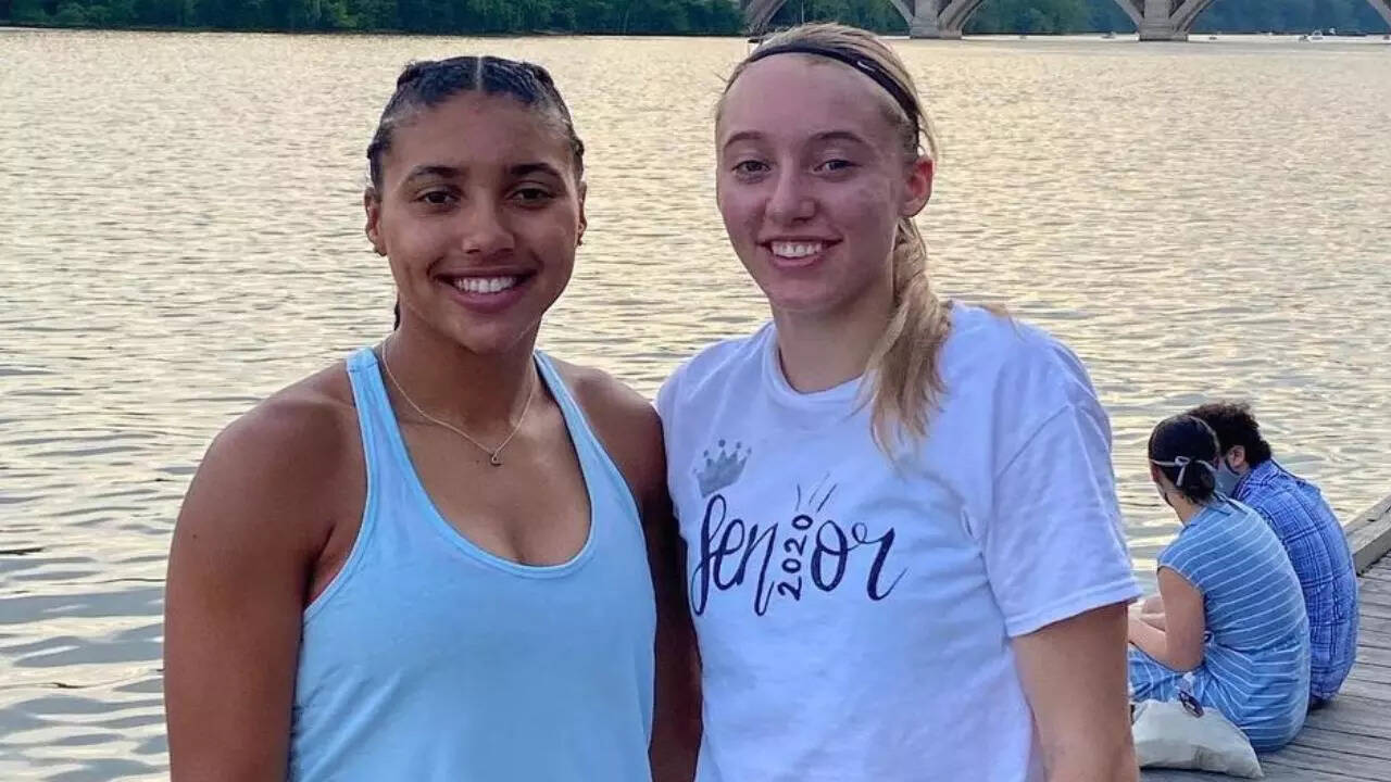 ​Paige Bueckers and Azzi Fudd