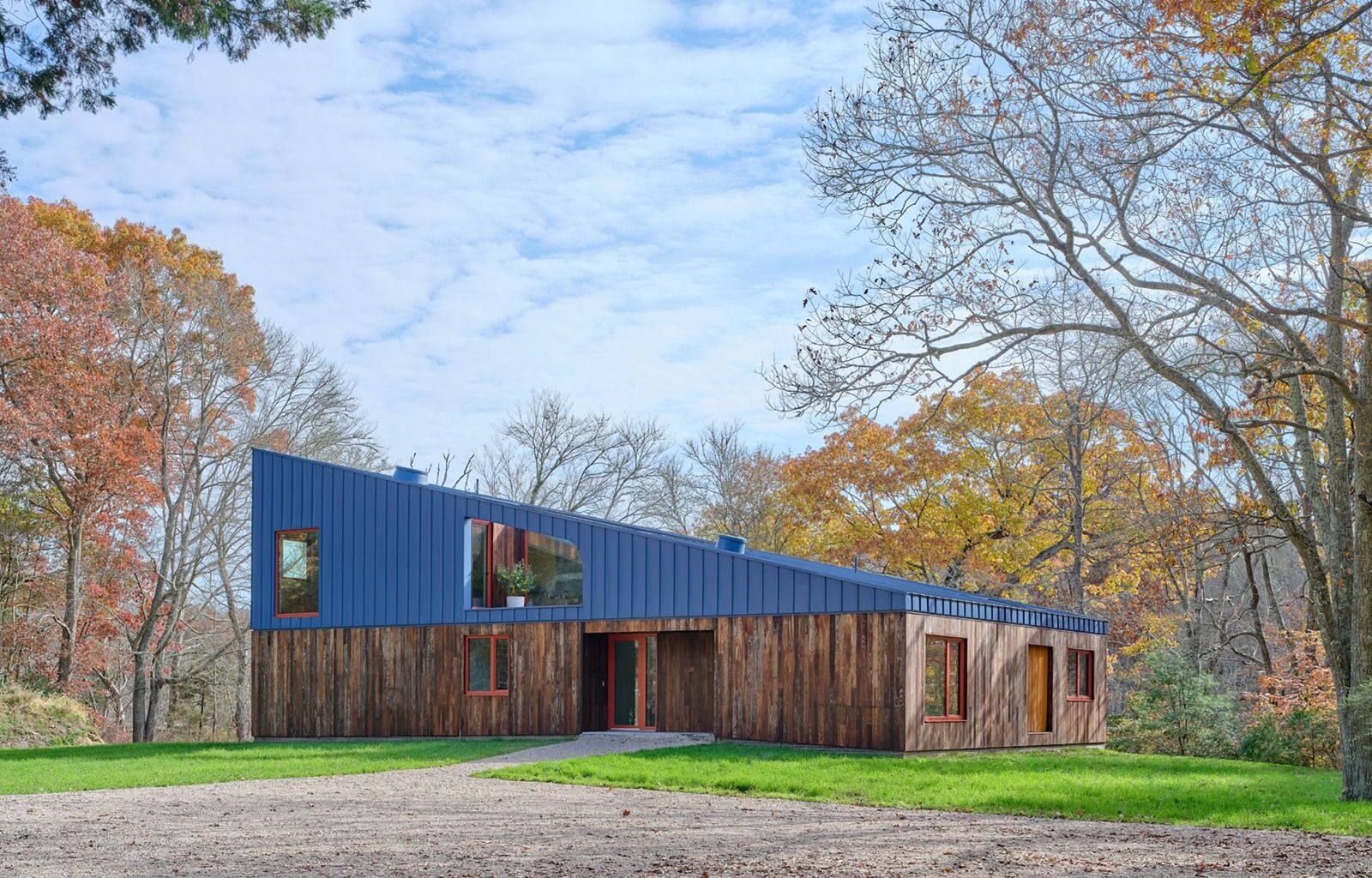 This Rhode Island Home Is Fully Electric—and So Are Its Owners’ Tastes
