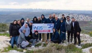 Swapping restaurant reviews for Israel advocacy, Kosher Guru finds new mission