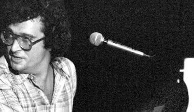 This 1977 One-Hit Wonder Regretted His “Novelty” Song That Resulted in Multiple Death Threats: “The Worst Kind of Hit”