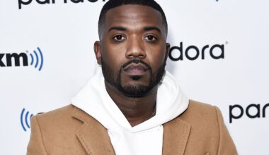 Ray J performs with bleeding eyes weeks after saying he has months to live