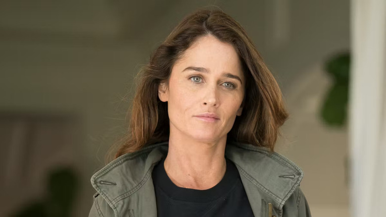 Robin Tunney as Maya Travis on The Fix